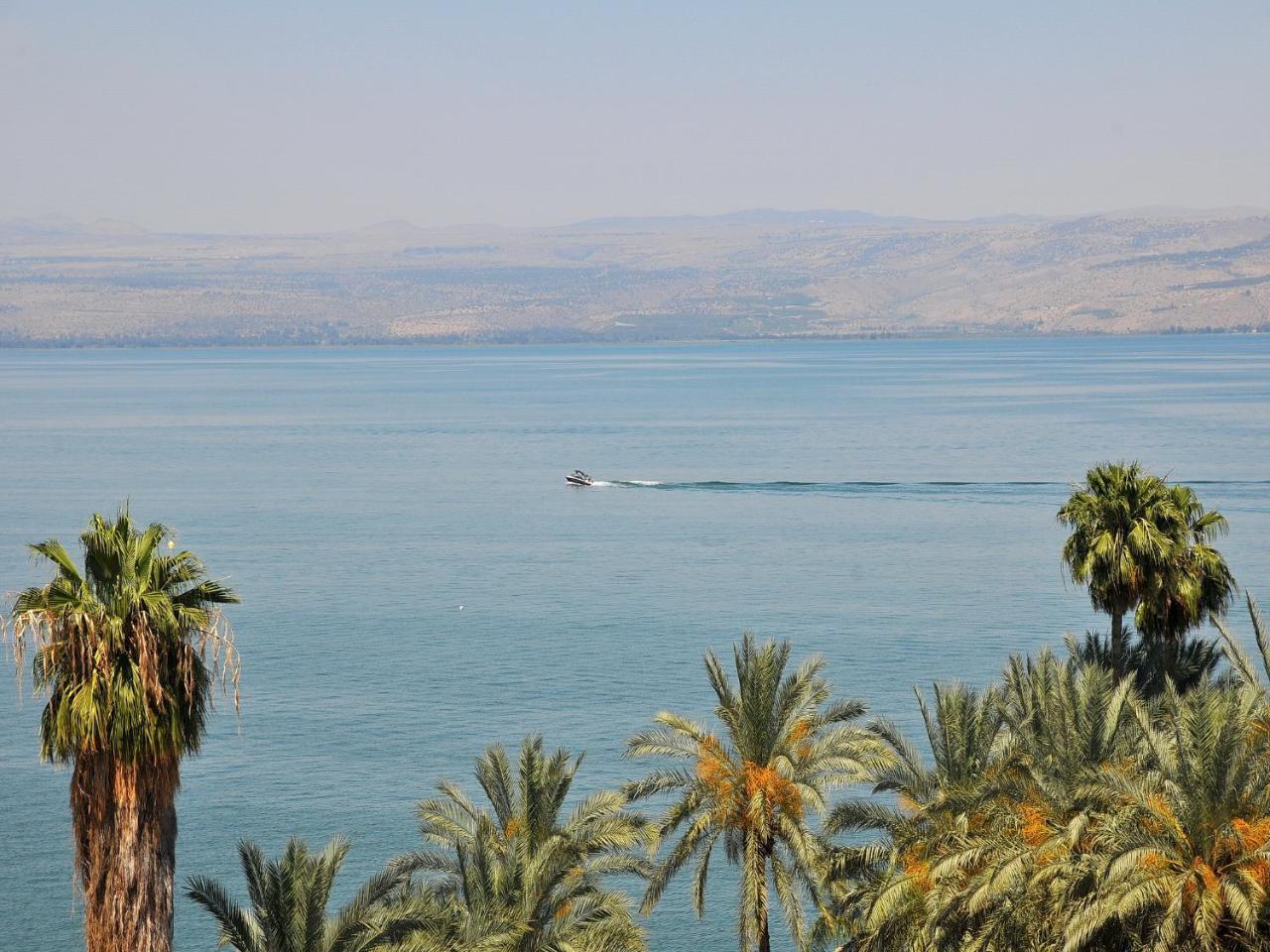 Family Vacation By Lake Kinneret Тиберия Екстериор снимка
